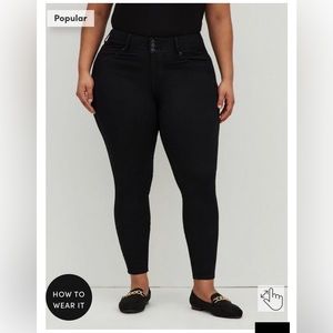 Torrid black jeggings EUC
